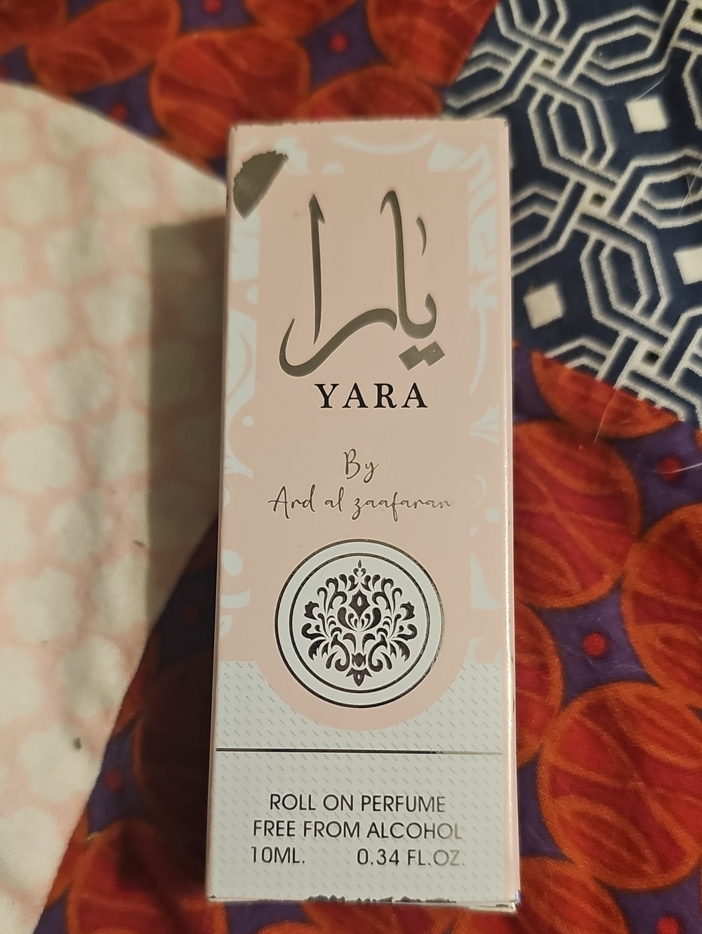 Yara Roll-On Perfume - Soft Pink